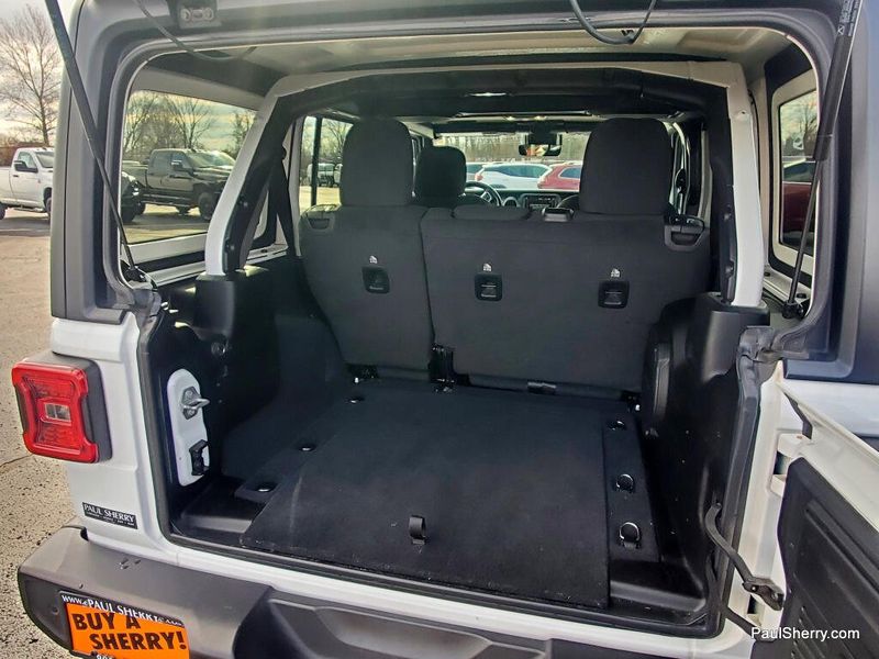 Used 2021 Jeep Wrangler Unlimited Sahara