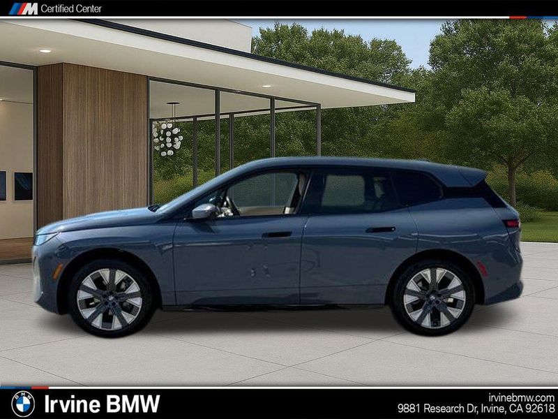 Used 2026 BMW iX xDrive45Image 13