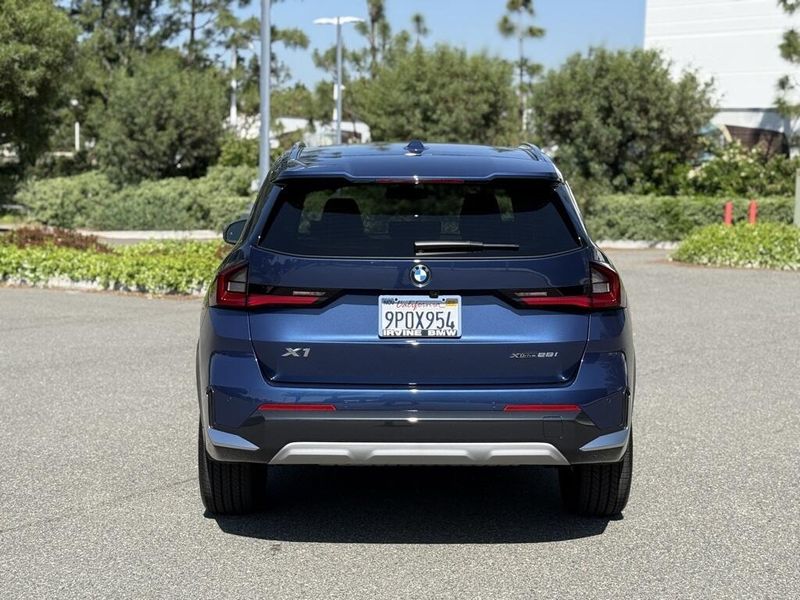 2025 BMW X1 xDrive28iImage 7