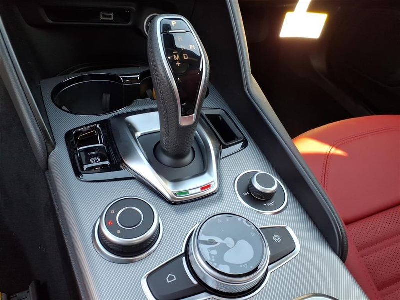 New 2026 Alfa Romeo GiuliaImage 21