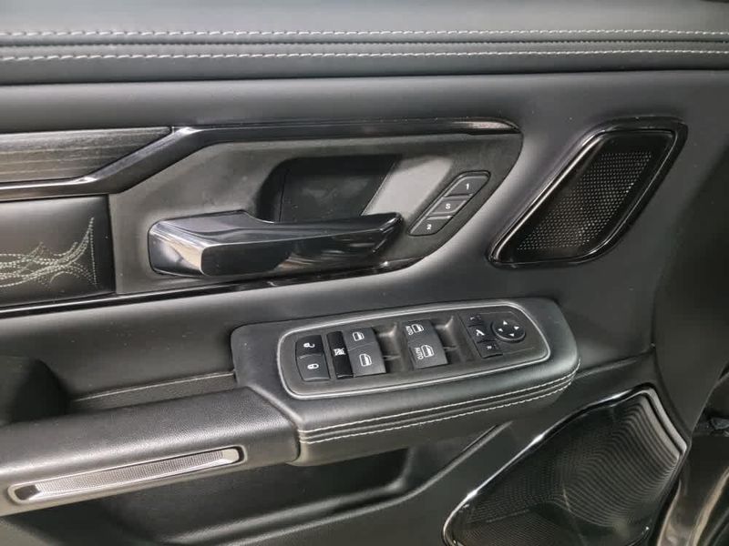 2023 Ram 1500 Limited photo 14