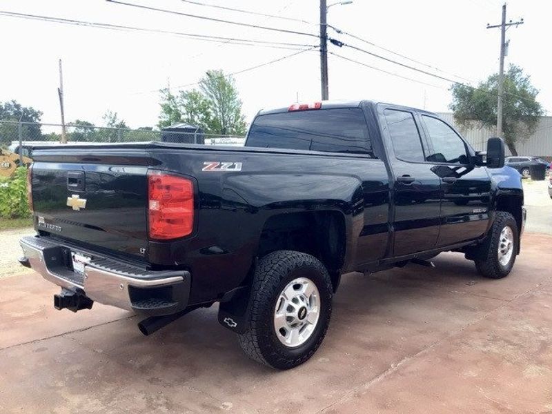 2015 Chevrolet Silverado 2500HD LTImage 9