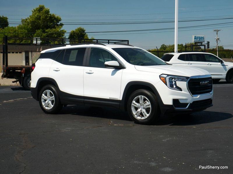 Used 2023 GMC Terrain SLE