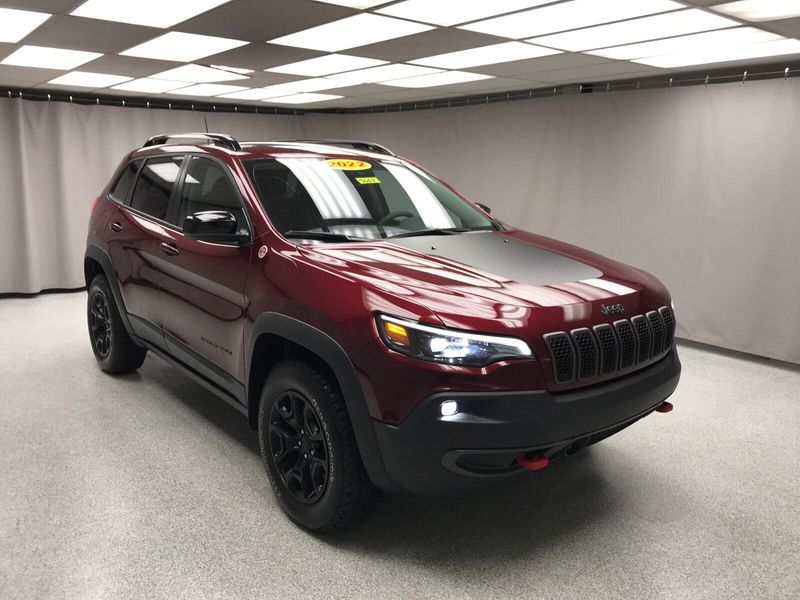 2022 Jeep Cherokee TrailhawkImage 28