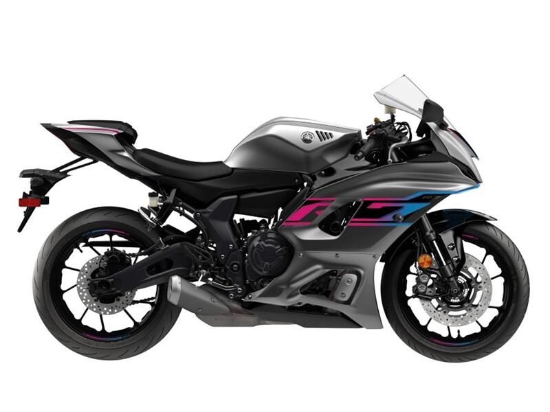 2024 Yamaha YZF-R7 Image 1