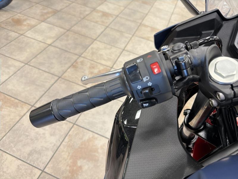 New 2026 Kawasaki NINJA 500 SE ABS Image 24