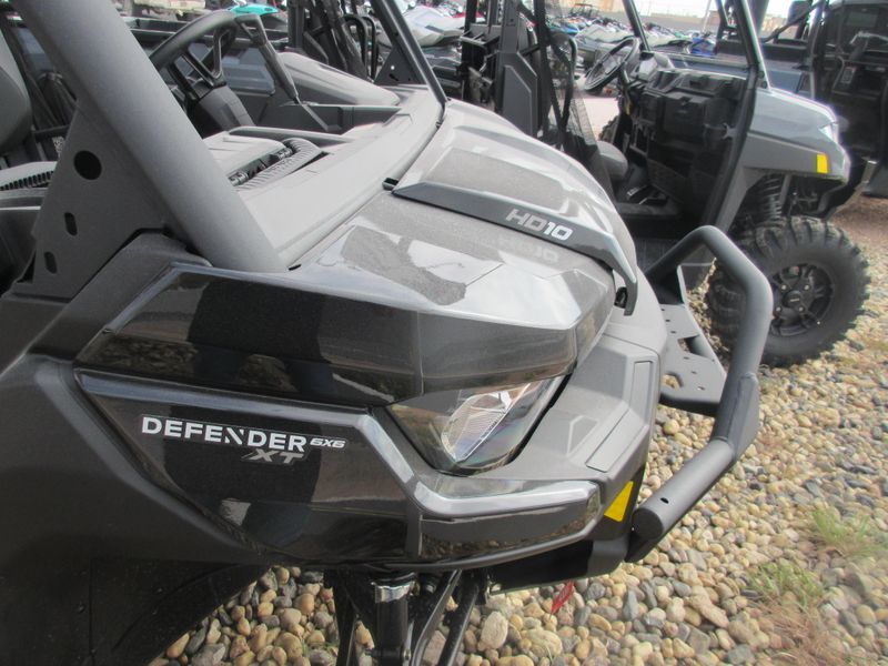 NEW 2026 CAN-AM DEFENDER 6X6 XT HD10 Image 6