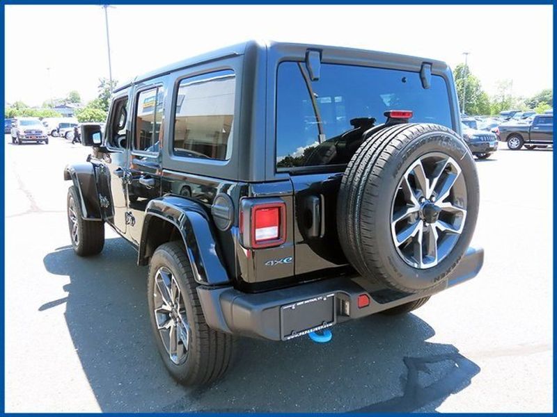 2024 Jeep Wrangler 4xE Sport S 4xeImage 5