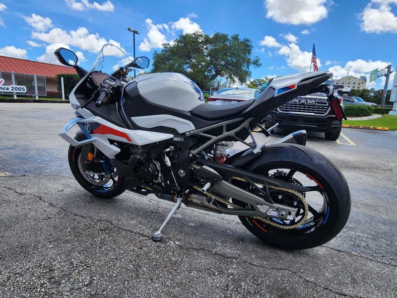 2026 BMW S 1000 RRImage 6
