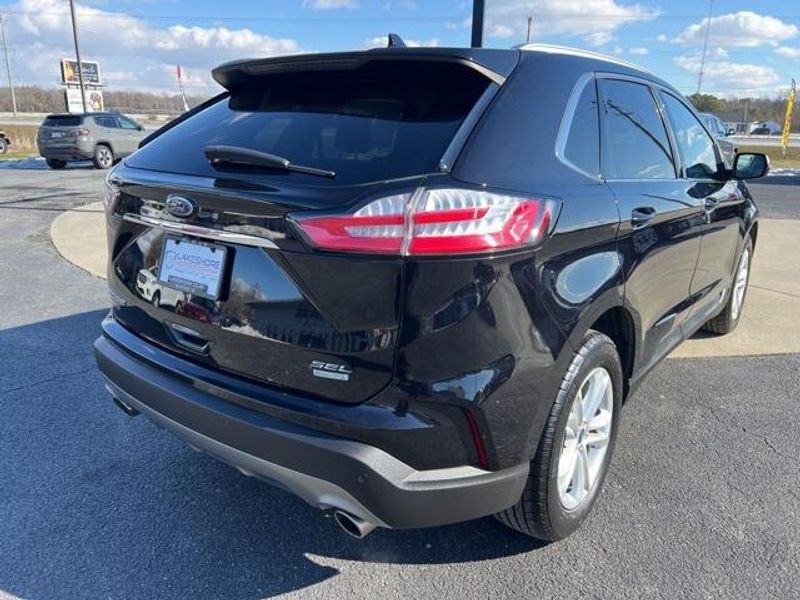 2019 Ford Edge SELImage 6