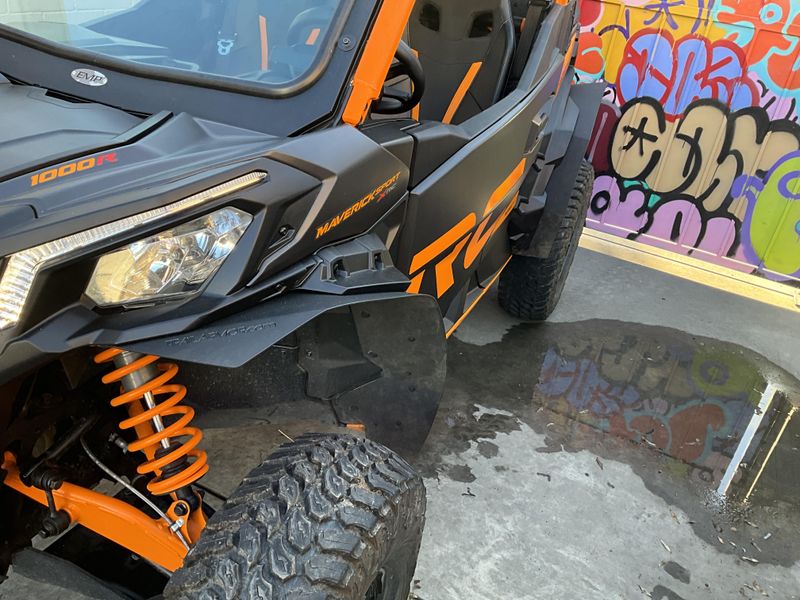 2020 Can-Am MAVERICK SPORT XRC Image 9