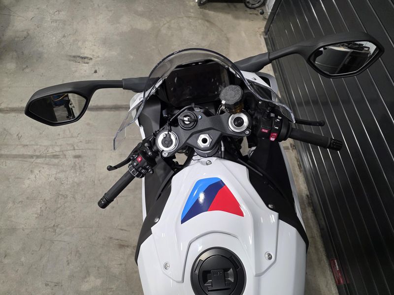 2025 BMW S 1000 RR