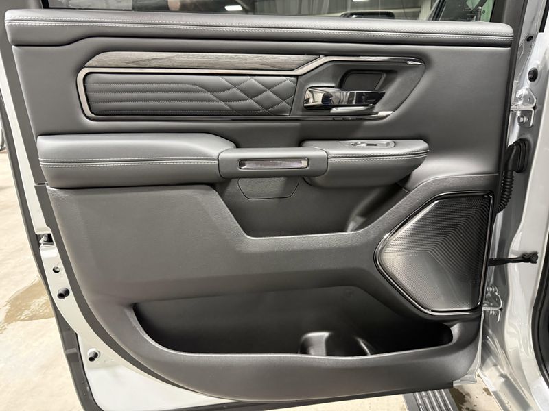 New 2026 RAM 1500 Limited Crew Cab 4x4 5