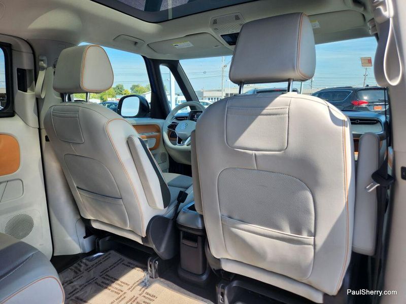 2025 Volkswagen ID. Buzz photo 42