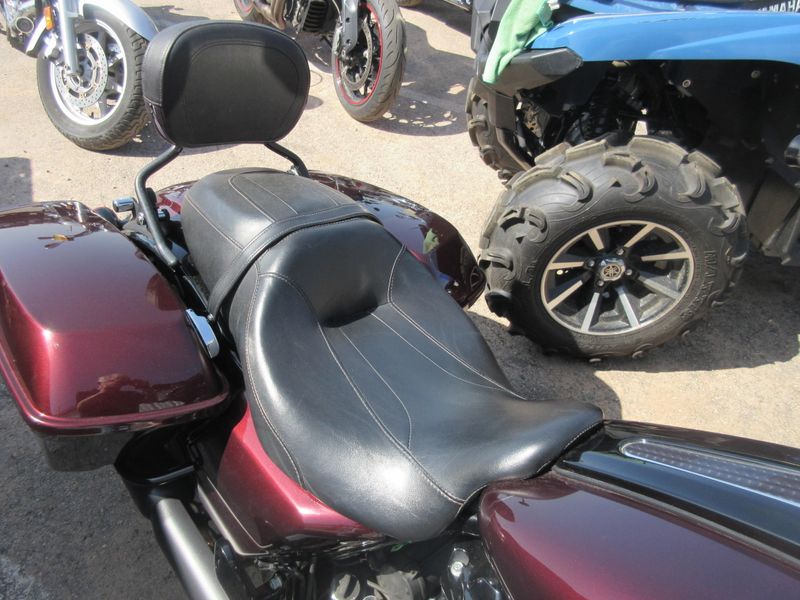 USED 2018 HARLEY STREET GLIDE SPECIAL Image 15