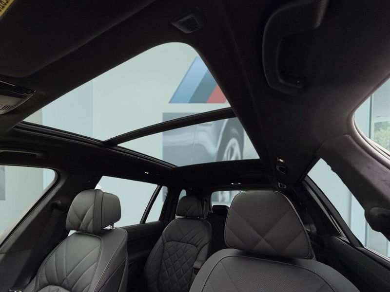 2026 BMW X7 xDrive40iImage 21