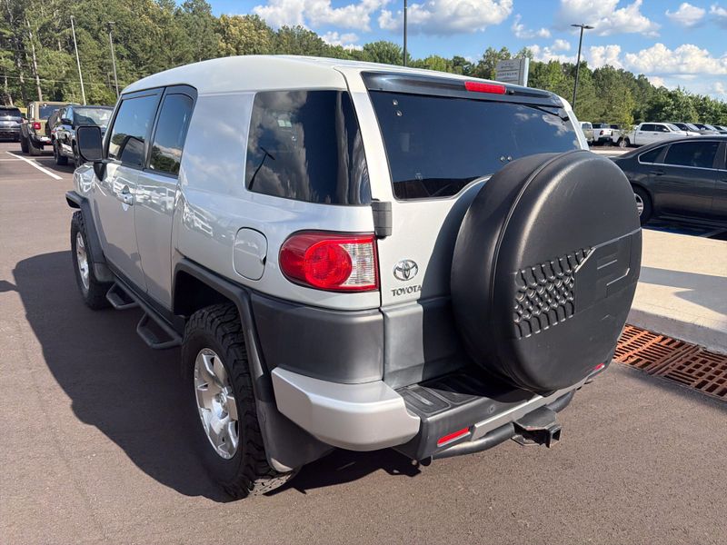 Used 2007 Toyota FJ Cruiser Image 21