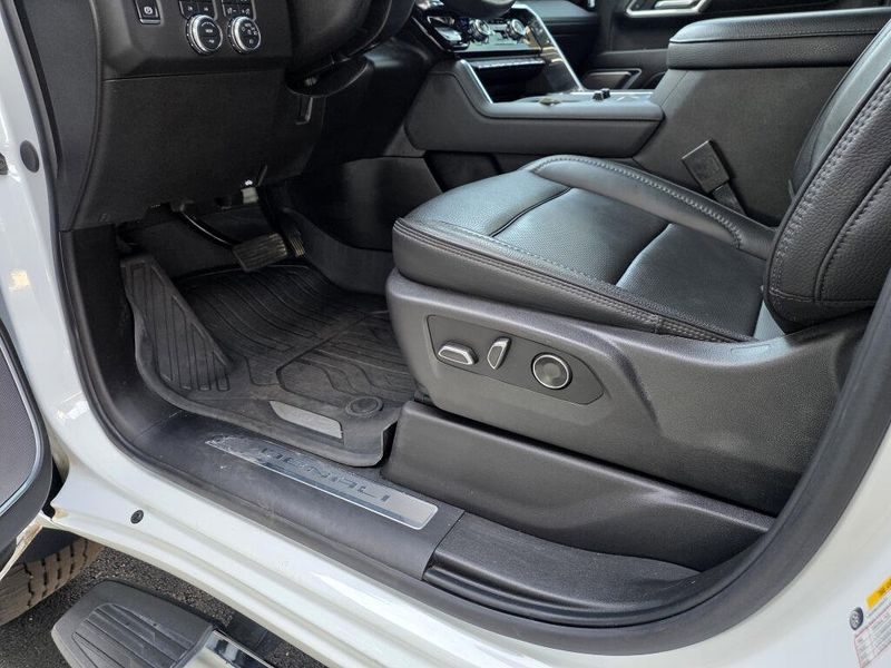 Used 2025 GMC Sierra 2500HD Denali
