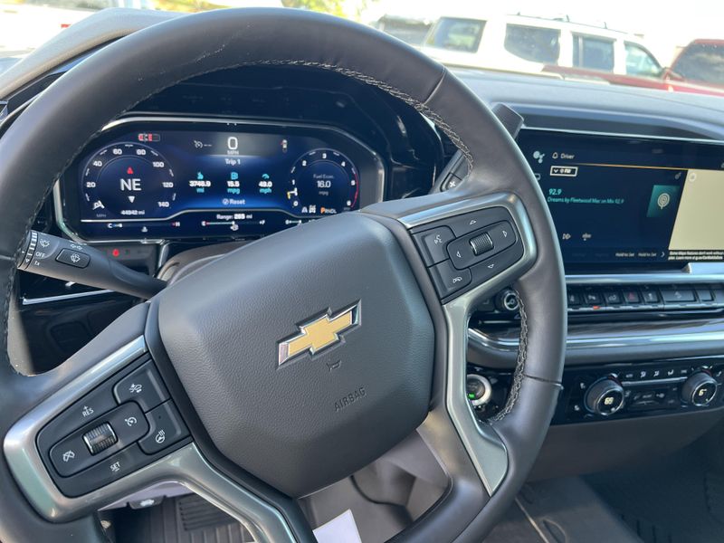 Used 2024 Chevrolet Silverado 2500HD LTImage 20