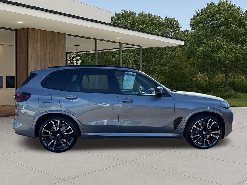 Used 2026 BMW X5 M60iImage 7