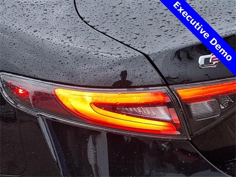 2025 Alfa Romeo Giulia Image 9
