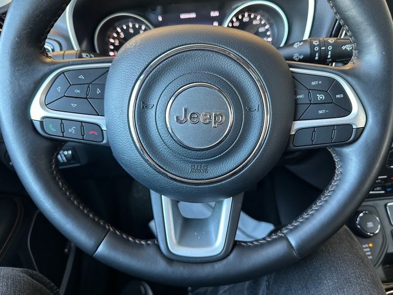 2018 Jeep Compass LimitedImage 3
