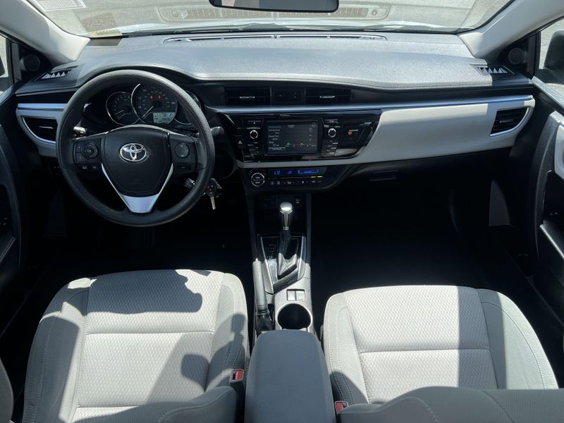 2015 Toyota Corolla LEImage 18