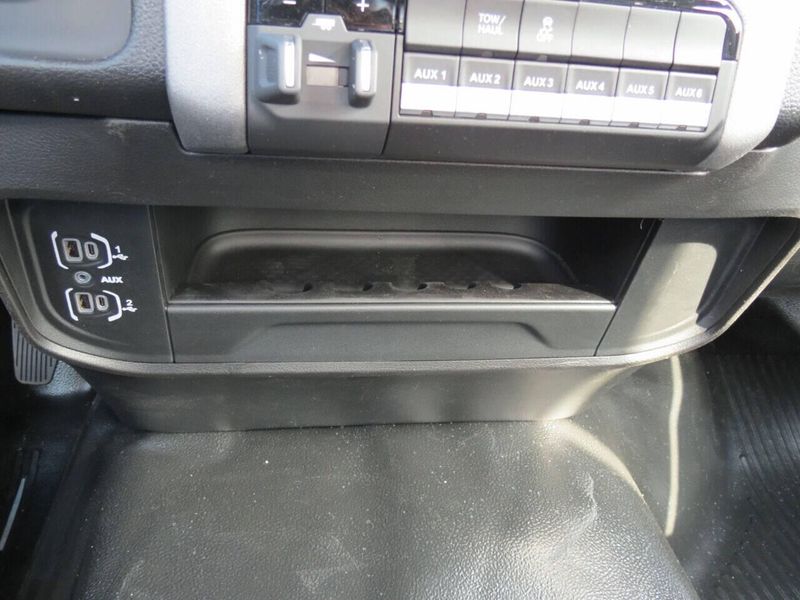 New 2024 RAM 2500 Tradesman Regular Cab 4x4 8