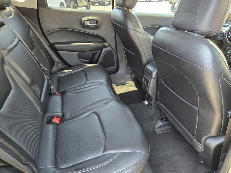 Used 2018 Jeep Compass Limited FWD