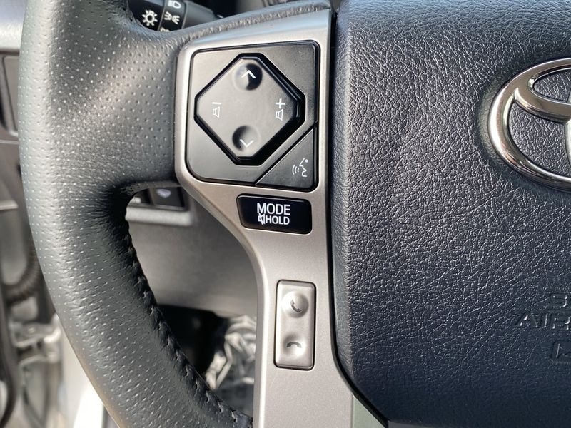 2022 Toyota 4Runner SR5 PremiumImage 30