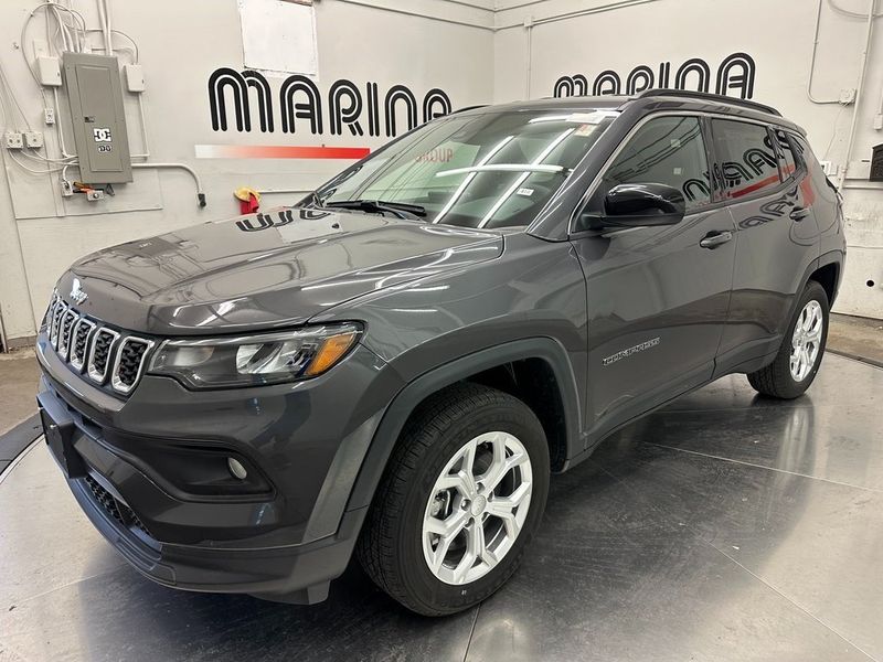 2024 Jeep Compass Latitude 4x4Image 6