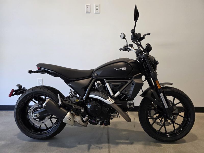 New 2025 Ducati Scrambler Icon Dark 