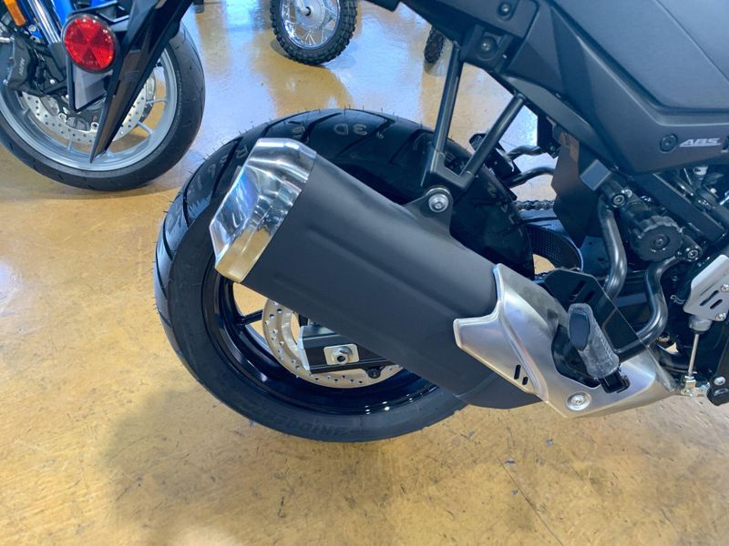 New 2025 Suzuki V-STROM 650 Image 12