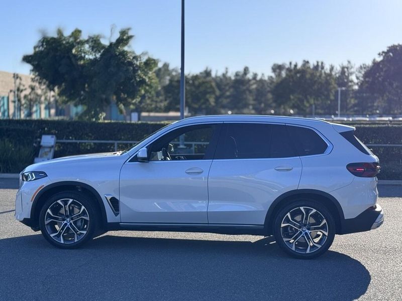 2025 BMW X5 sDrive40iImage 5