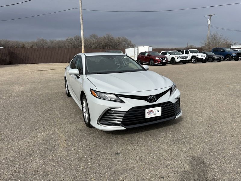 2023 Toyota Camry LEImage 2