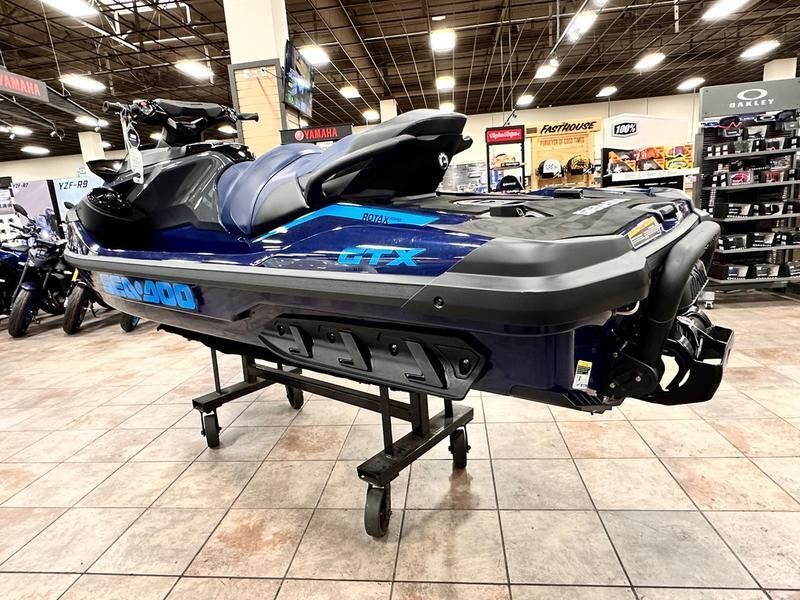 New 2025 Sea Doo GTX 230 (SOUND SYSTEM) Image 12