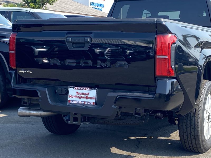 New 2025 Toyota Tacoma SR5Image 4