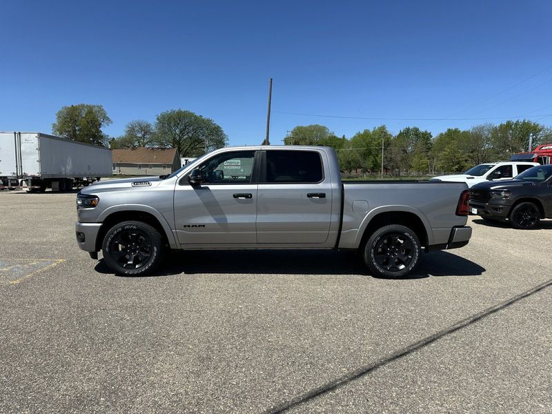 2025 RAM 1500 Big Horn Crew Cab 4x4 5