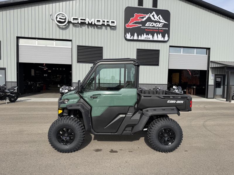 New 2026 Can-Am DEFENDER DPS CAB HD10 
