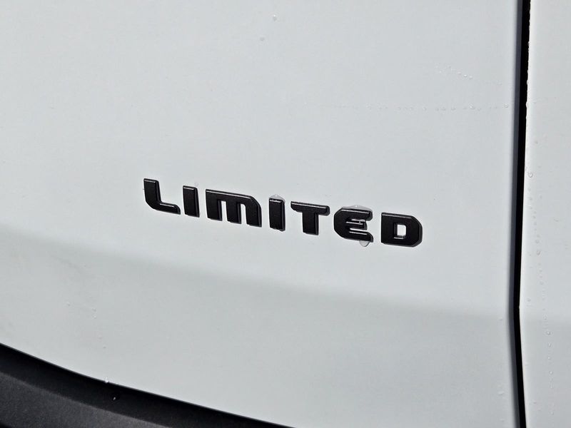 New 2026 Jeep Cherokee Limited 4x4