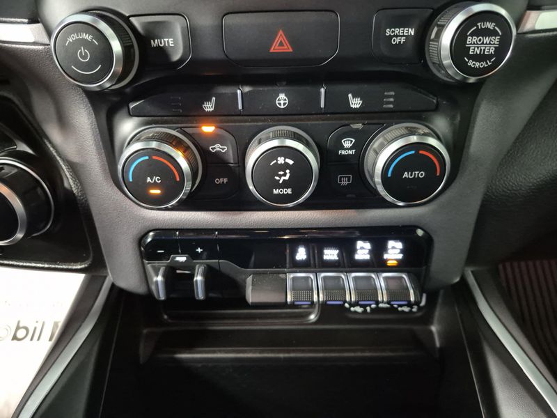 2022 RAM 1500 Big HornImage 32