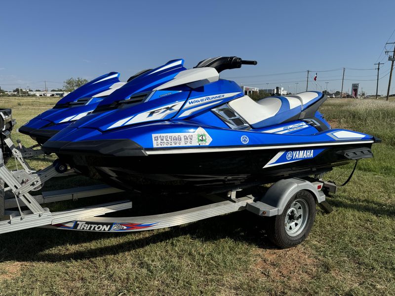 2017 Yamaha FX SVHO AZURE BLUE Image 5