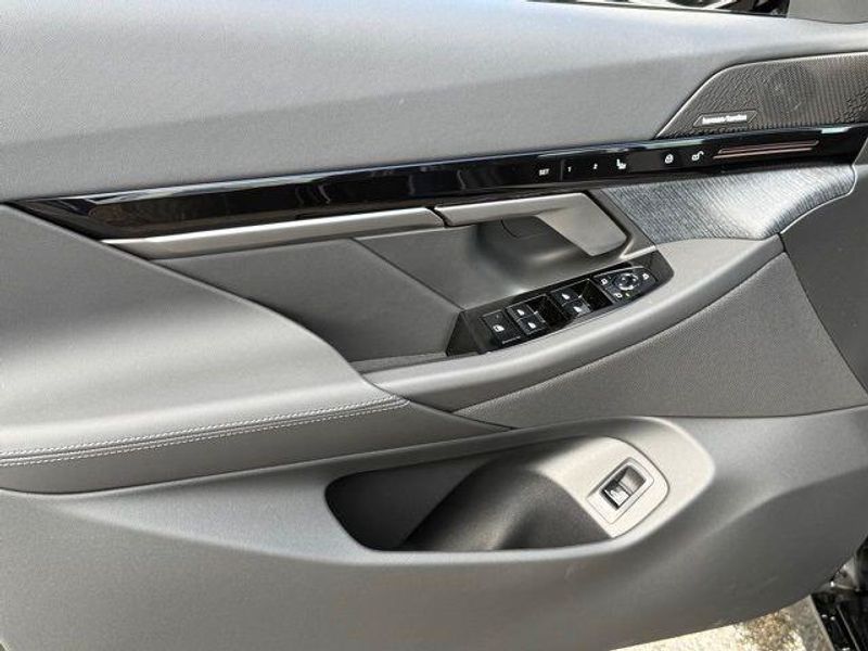 New 2026 BMW 5 Series 530iImage 15