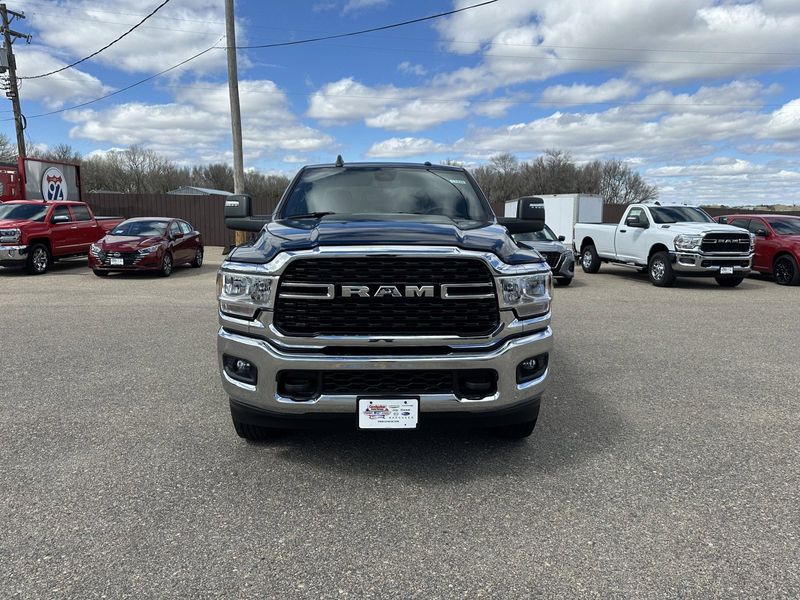 2024 RAM 2500 Big Horn Crew Cab 4x4 6