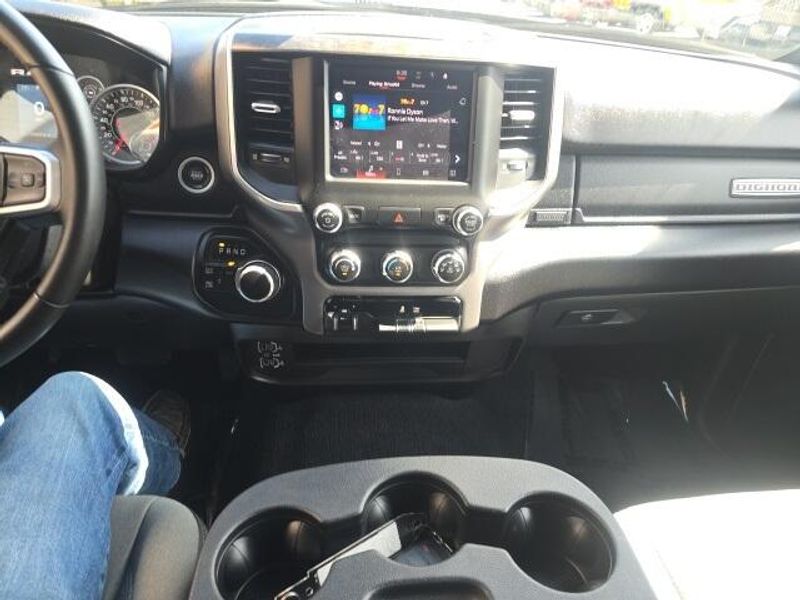 2024 Ram 2500 Big Horn photo 25