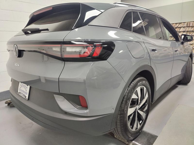 2023 Volkswagen ID.4 StandardImage 10