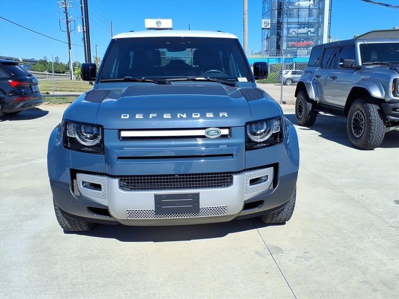 Used 2023 Land Rover Defender 90 SImage 14
