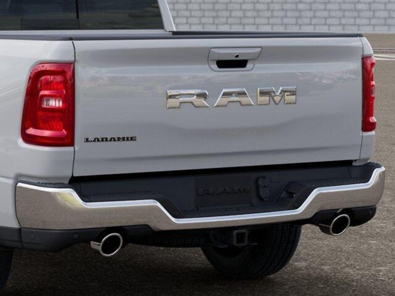 New 2026 RAM 1500 Laramie Crew Cab 4x2 5
