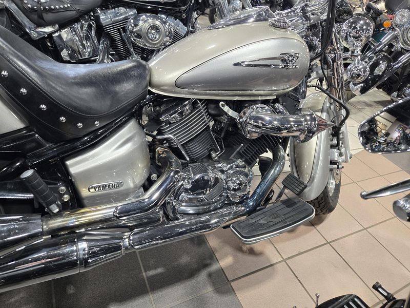 USED 2006 YAMAHA V STAR 1100 SILVERADO Image 4