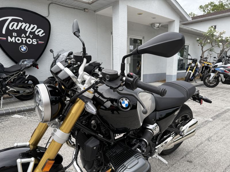 2025 BMW R 12 nineT
